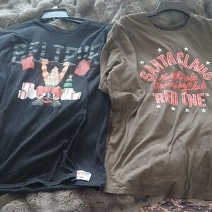 Under Armour Red One Black and Brown Short Sleeve Tees